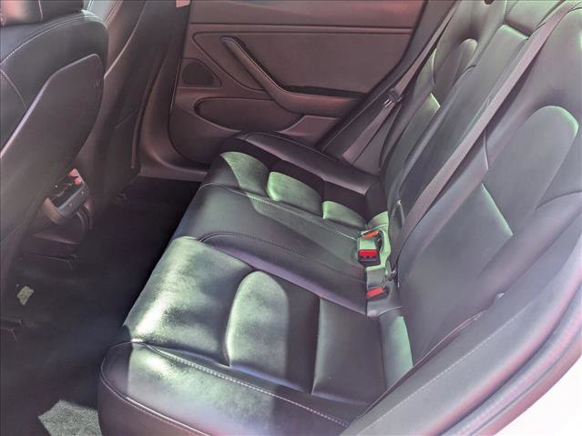 Used 2019 Tesla Model 3 Standard Range Plus image 15