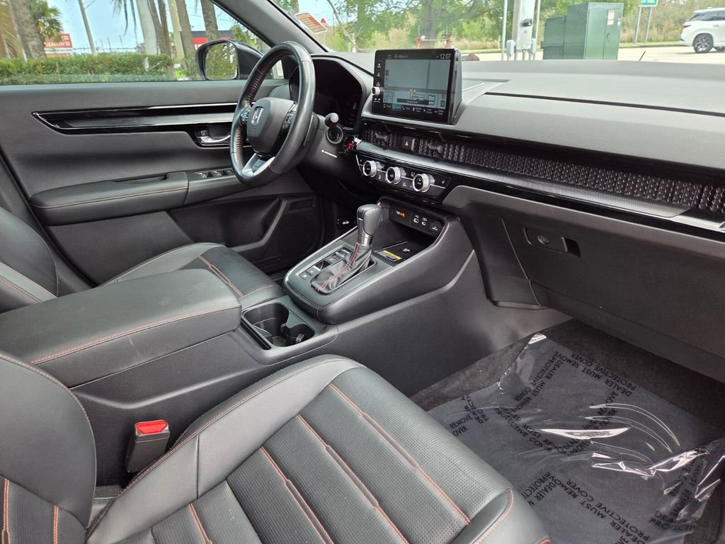 Used 2024 Honda CR-V Sport Touring image 9