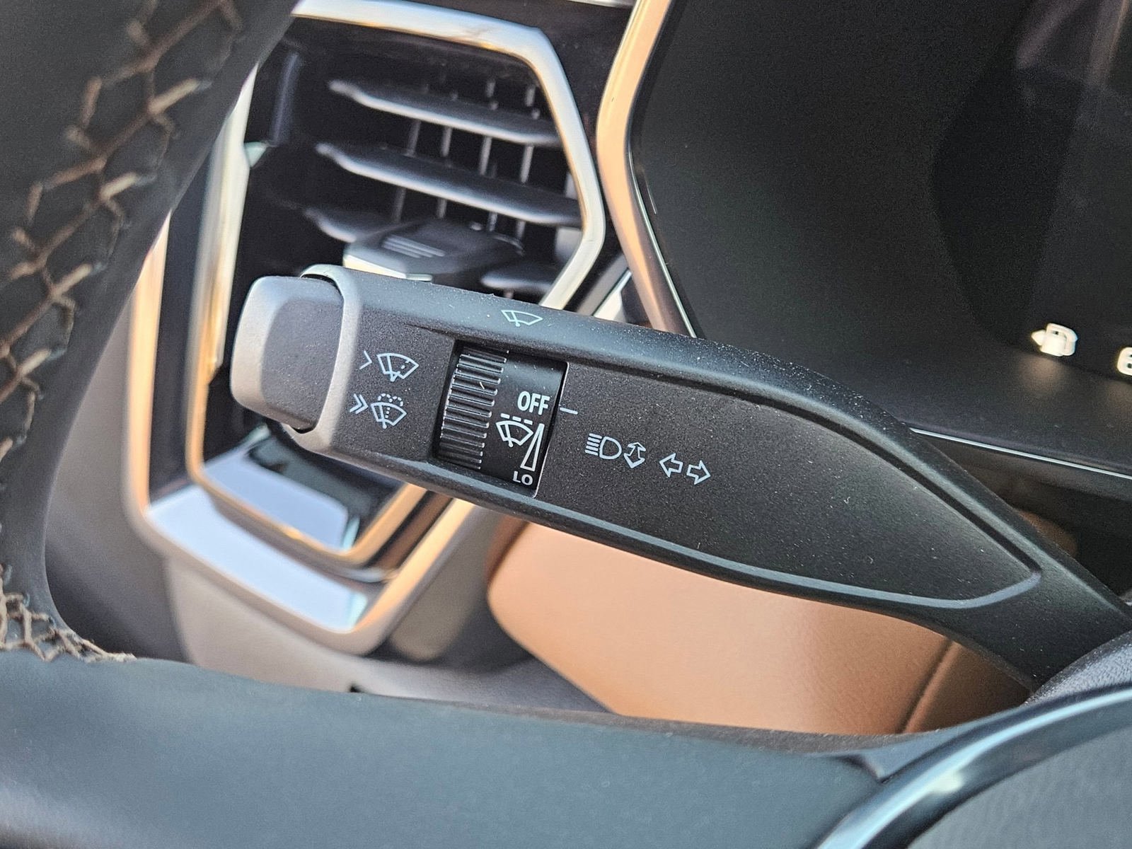 New 2026 GMC Canyon AT4 AWD/4WD image 14