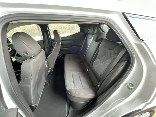 New 2027 Chevrolet Bolt LT w/ Comfort Package FWD image 22
