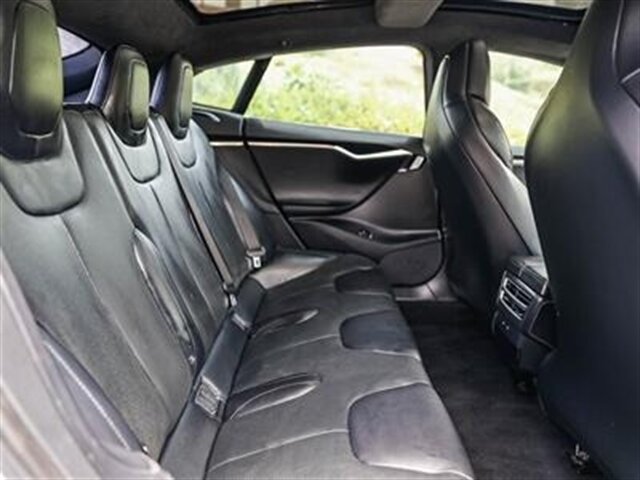 Used 2017 Tesla Model S 75 RWD image 26