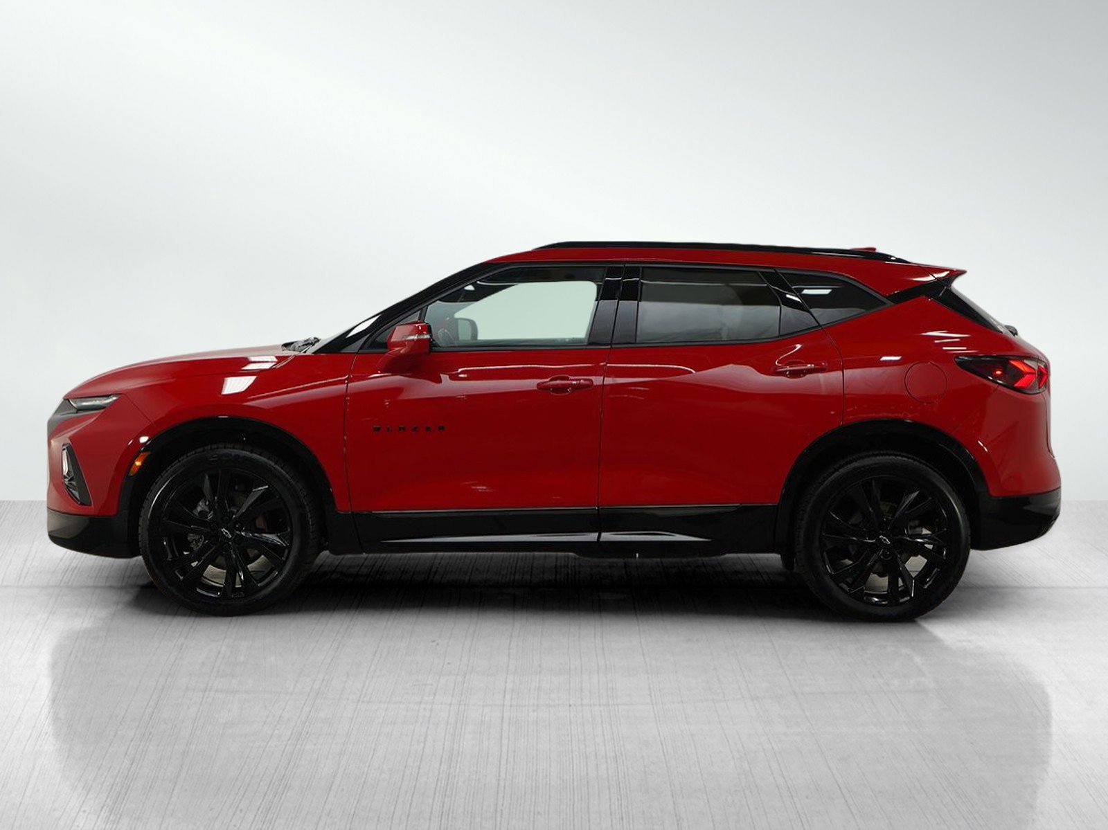 Used 2022 Chevrolet Blazer RS w/ Enhanced Convenience Package image 2
