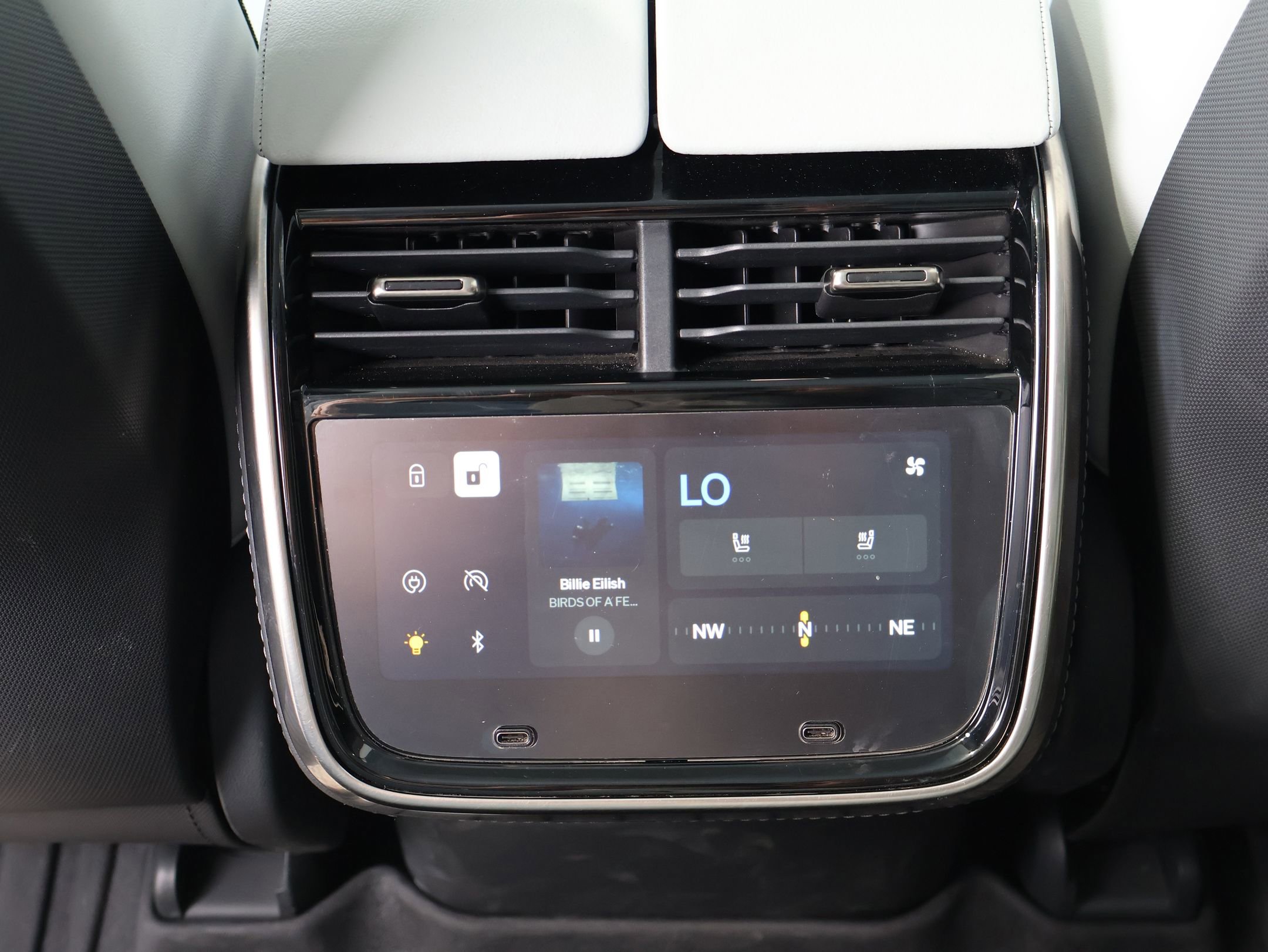 Used 2023 Rivian R1S Launch Edition AWD/4WD image 23