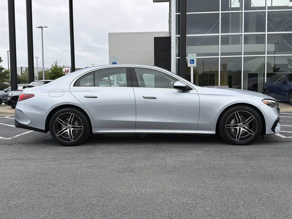 New 2026 Mercedes-Benz E 350 4MATIC Sedan image 2