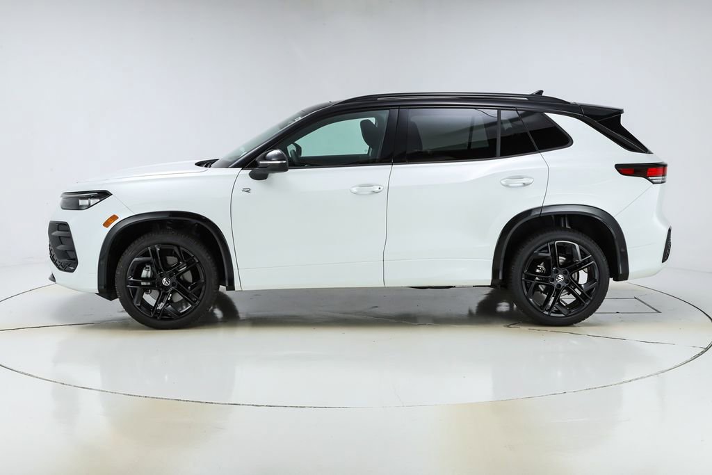 New 2026 Volkswagen Tiguan SE R-Line image 42