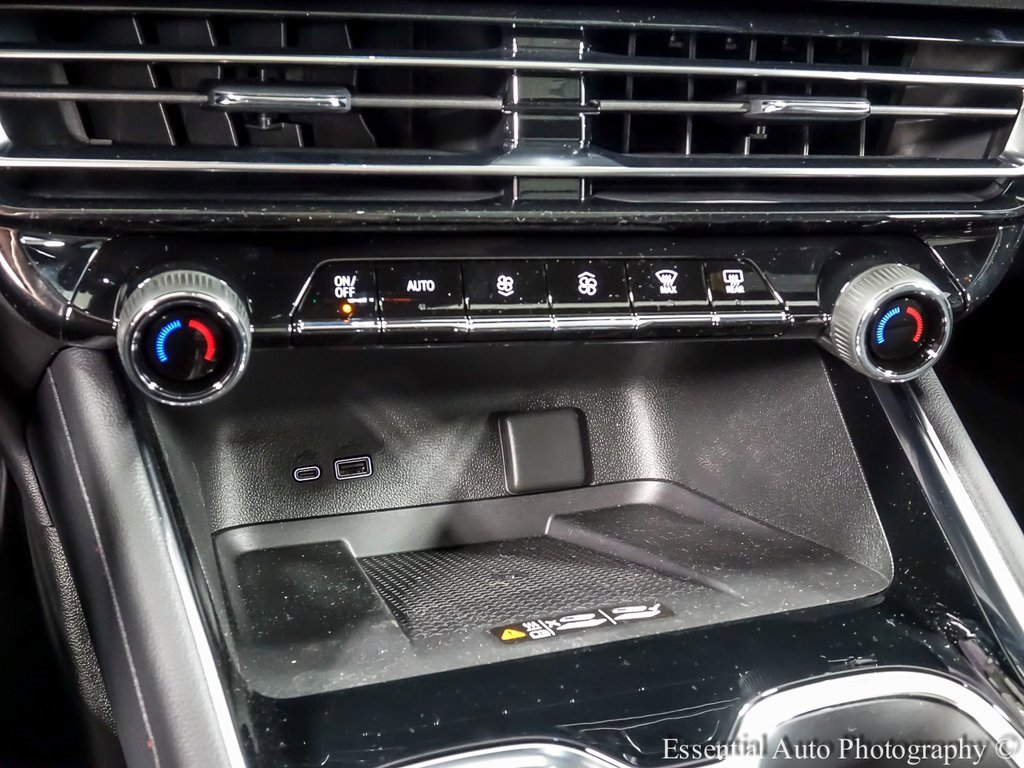 New 2026 Chevrolet Traverse RS w/ LPO, Floor Liner Package image 21