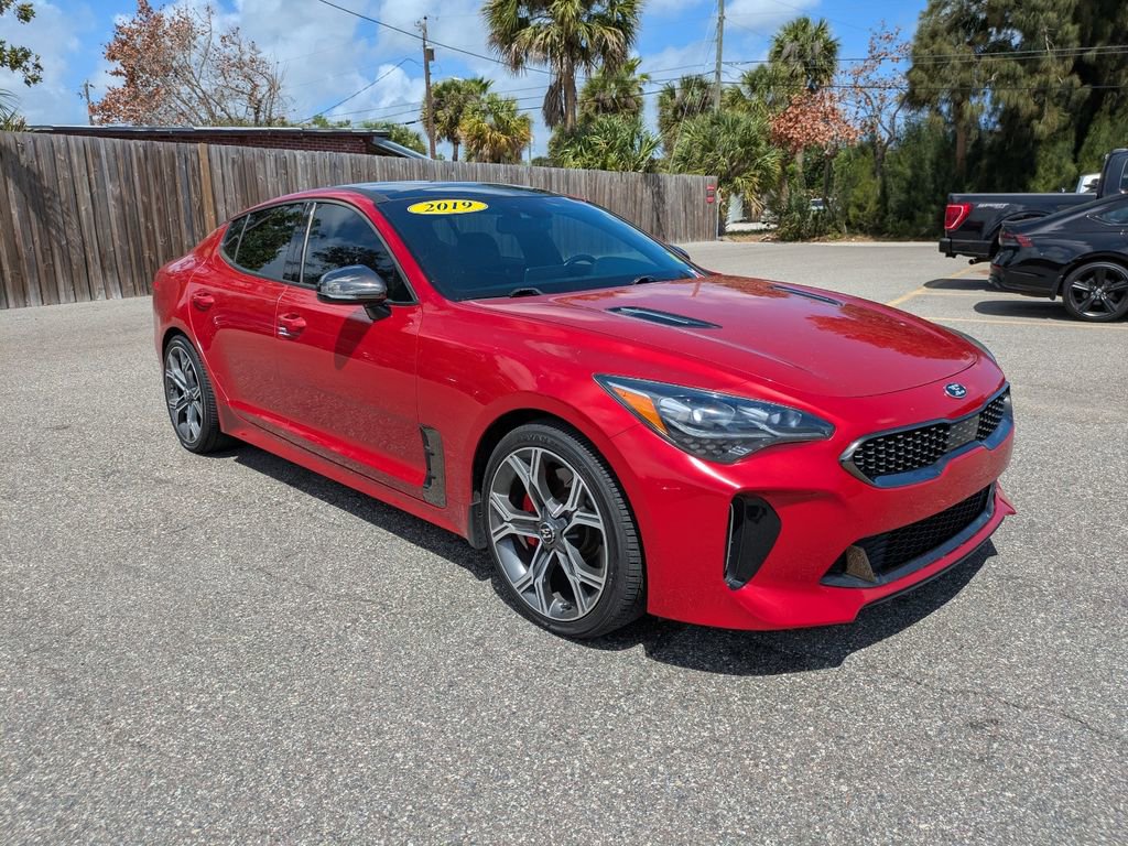 Used 2019 Kia Stinger GT1 image 4