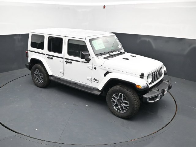 New 2026 Jeep Wrangler Unlimited Sahara AWD/4WD image 29
