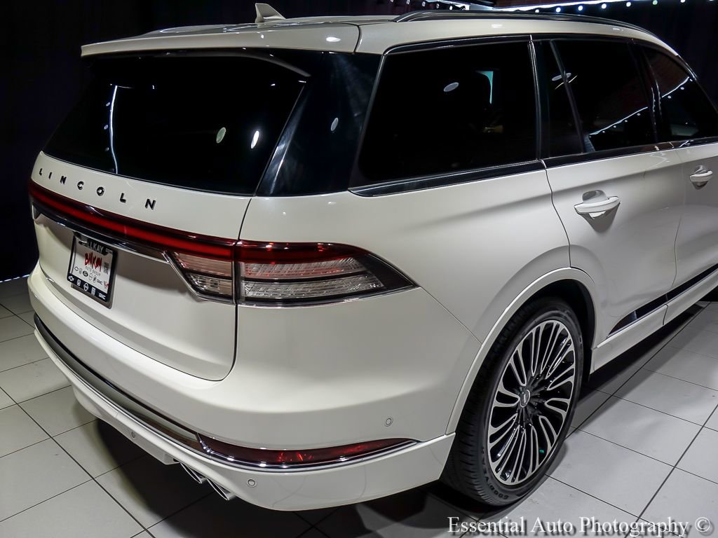 Used 2024 Lincoln Aviator Black Label w/ Dynamic Handling Package AWD/4WD image 9