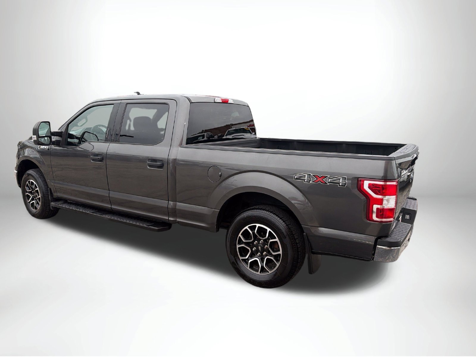 Used 2019 Ford F150 XLT w/ Max Trailer Tow Package AWD/4WD image 4