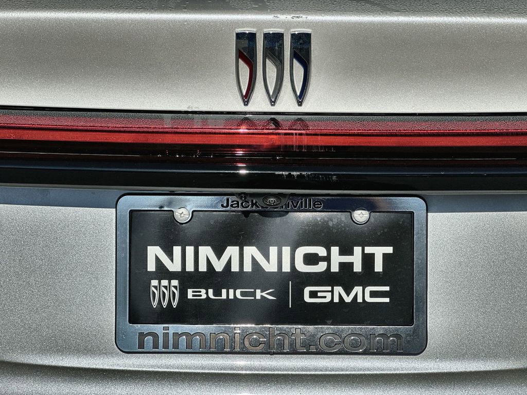 New 2025 Buick Enclave Sport Touring w/ Super Cruise Package image 31