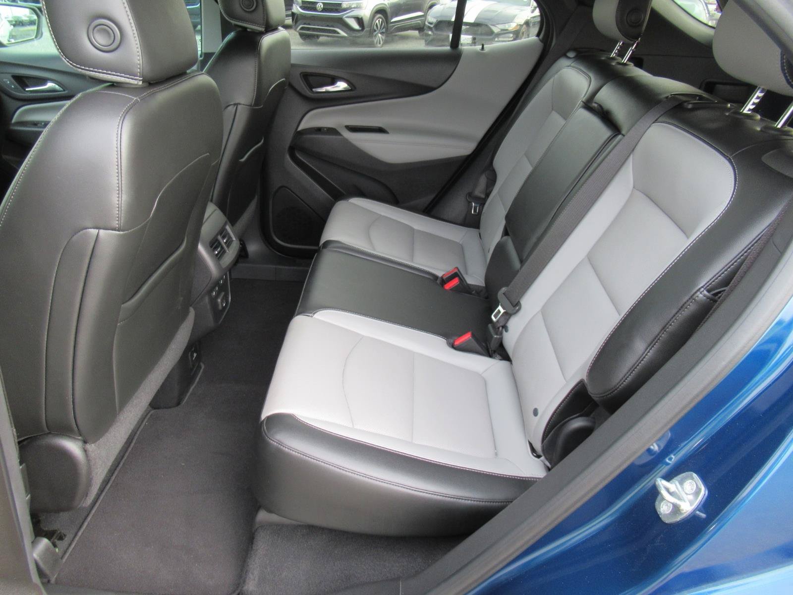 Used 2019 Chevrolet Equinox Premier FWD image 34