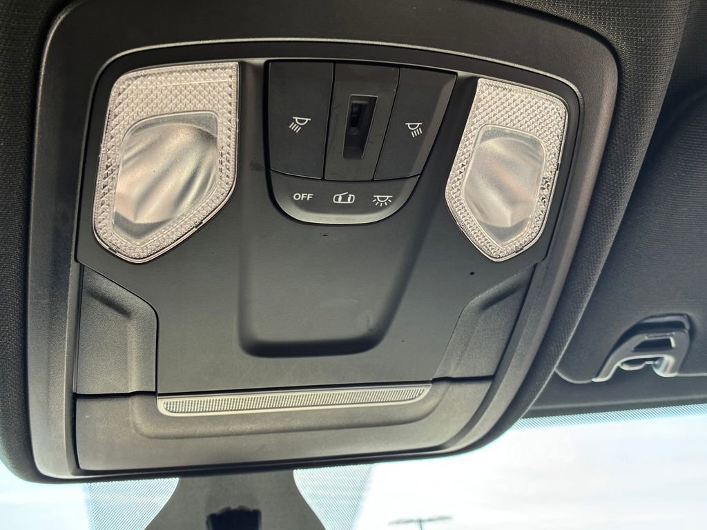 Used 2021 RAM 2500 Big Horn image 29