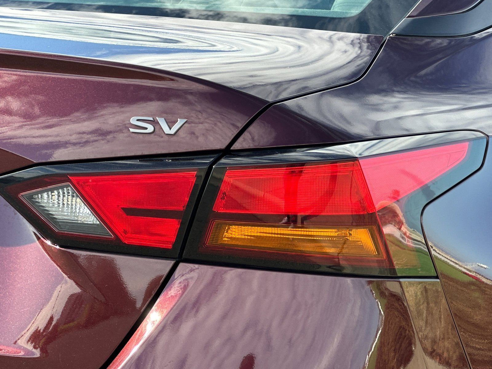 Used 2024 Nissan Altima 2.5 SV image 31