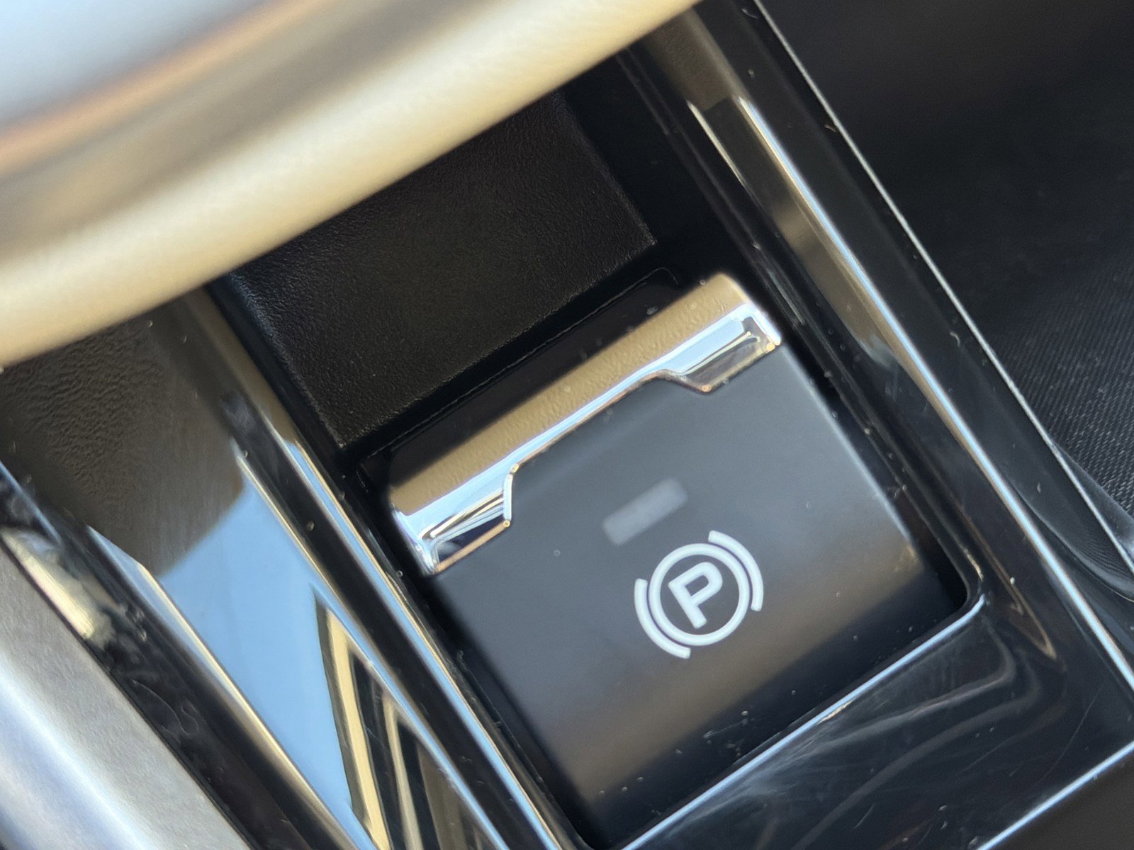 Used 2025 Subaru Legacy Limited image 29