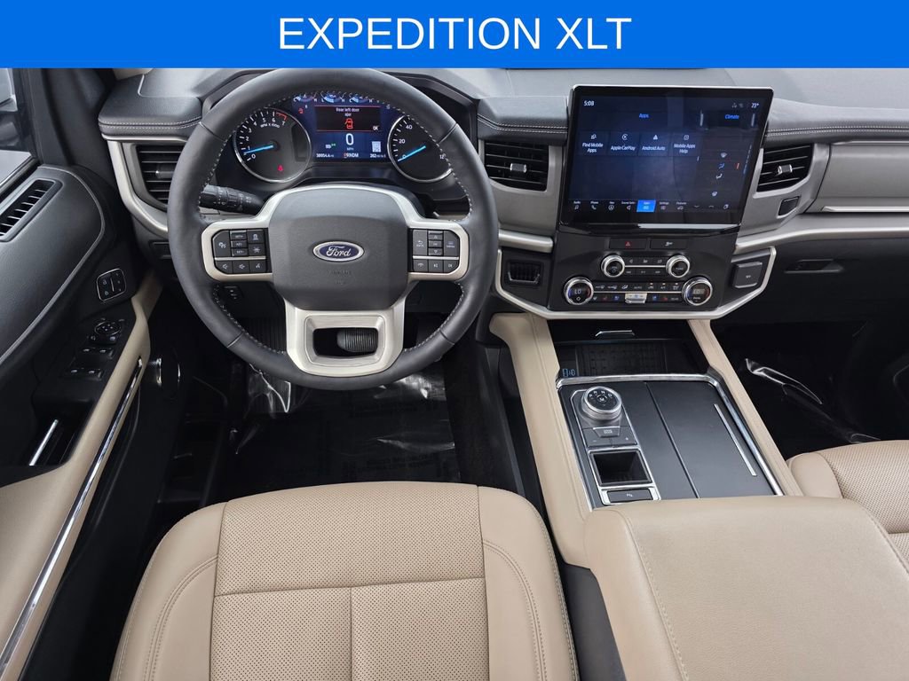 Used 2022 Ford Expedition XLT image 12