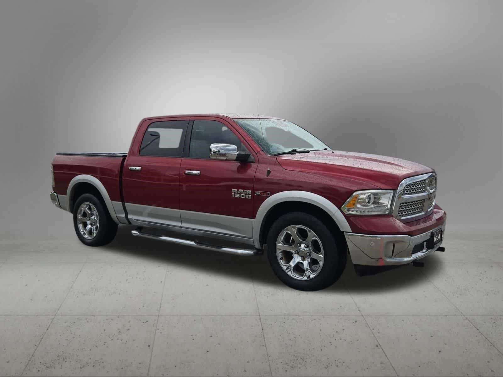 Used 2015 RAM 1500 Laramie w/ Convenience Group RWD image 8