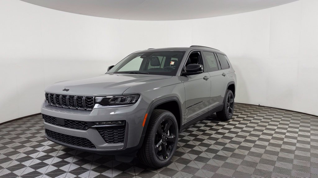 New 2027 Jeep Grand Cherokee L Limited AWD/4WD image 3