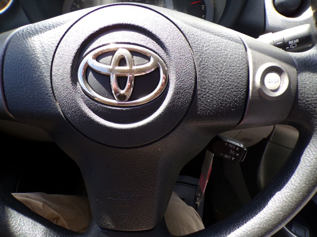 Used 2011 Toyota RAV4 2WD w/ Base L4 Extra Value Pkg image 27