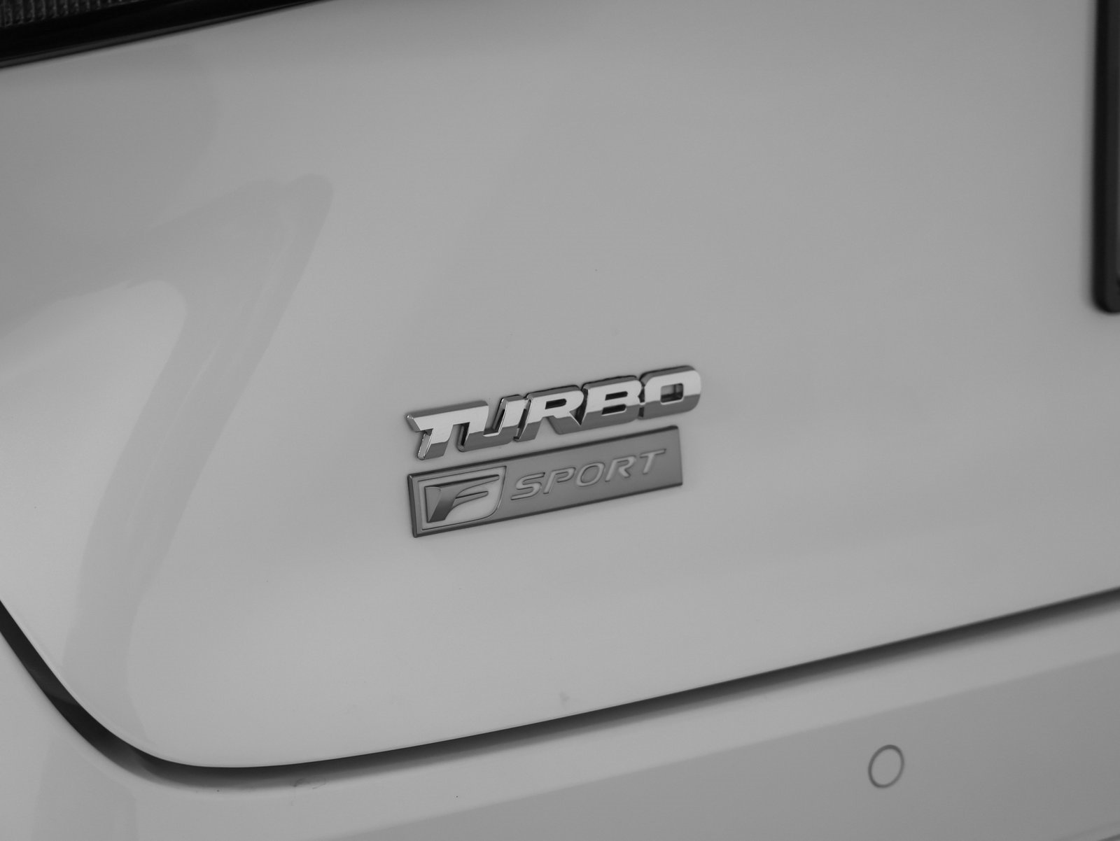 Used 2023 Lexus RX 500h F Sport image 18