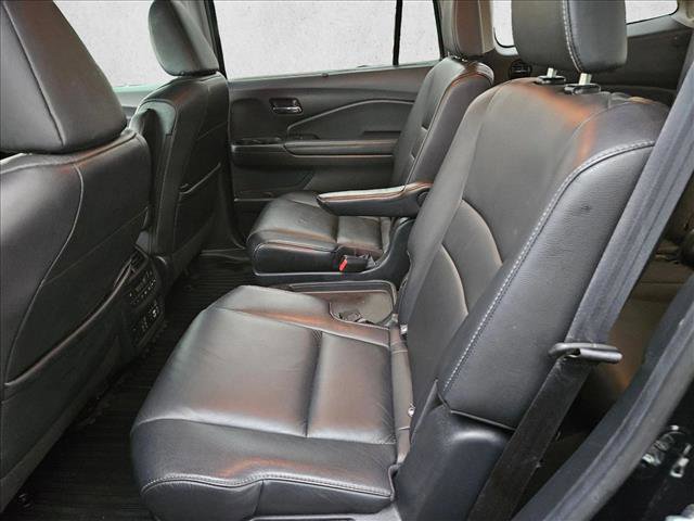 Used 2020 Honda Pilot Touring image 18