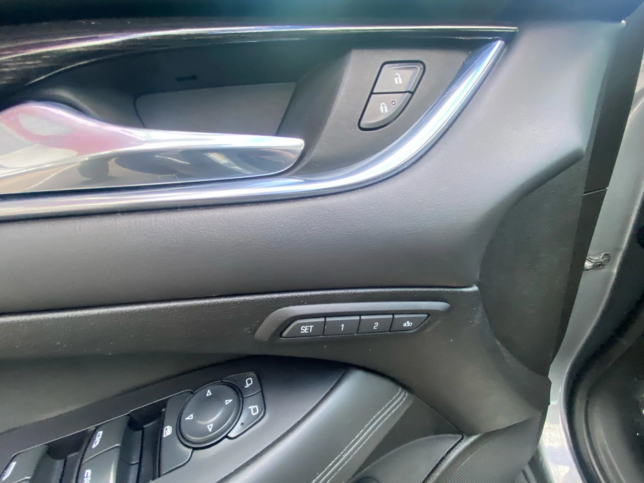 Used 2018 Buick LaCrosse Essence image 10