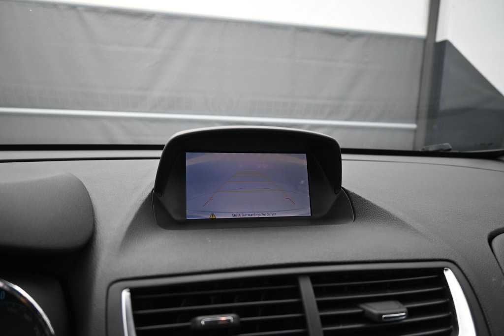 Used 2015 Buick Encore FWD image 40