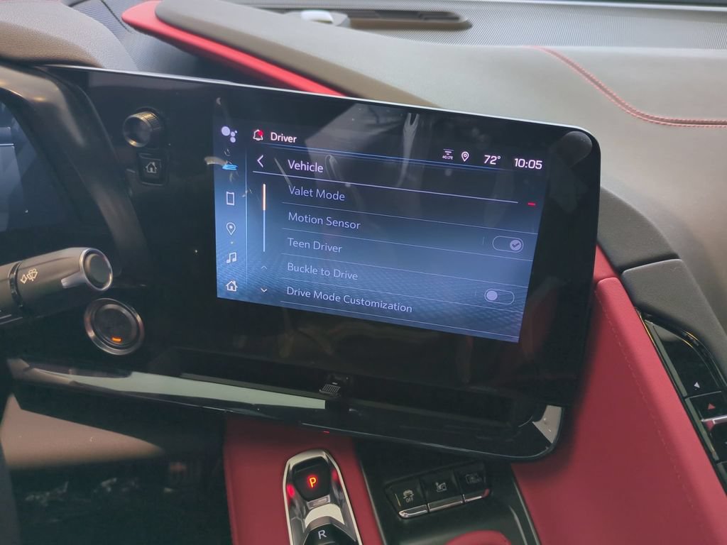New 2025 Chevrolet Corvette E-Ray w/ Stealth Interior Trim Package AWD/4WD image 16
