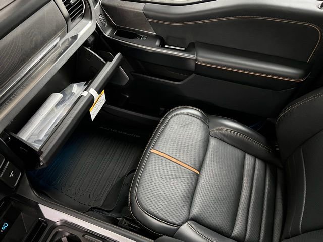 Used 2023 Ford F350 Platinum w/ Tremor Off-Road Package image 39