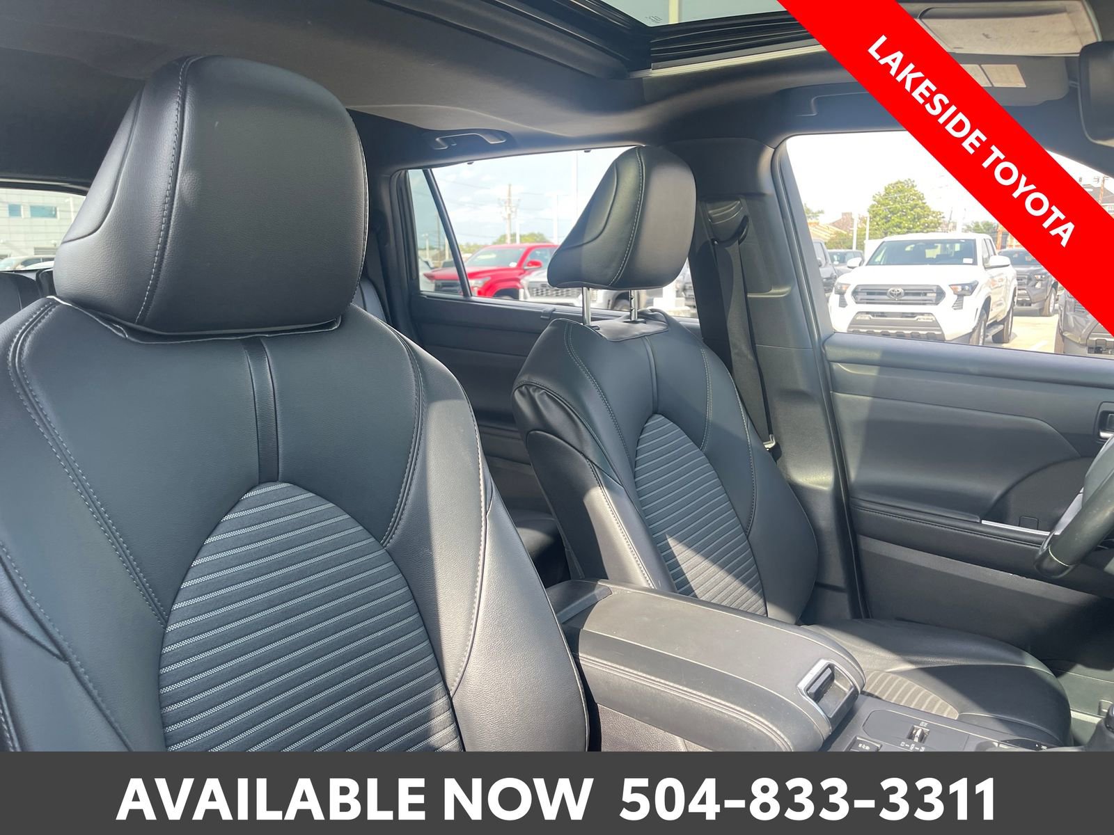 Used 2021 Toyota Highlander XSE FWD image 14