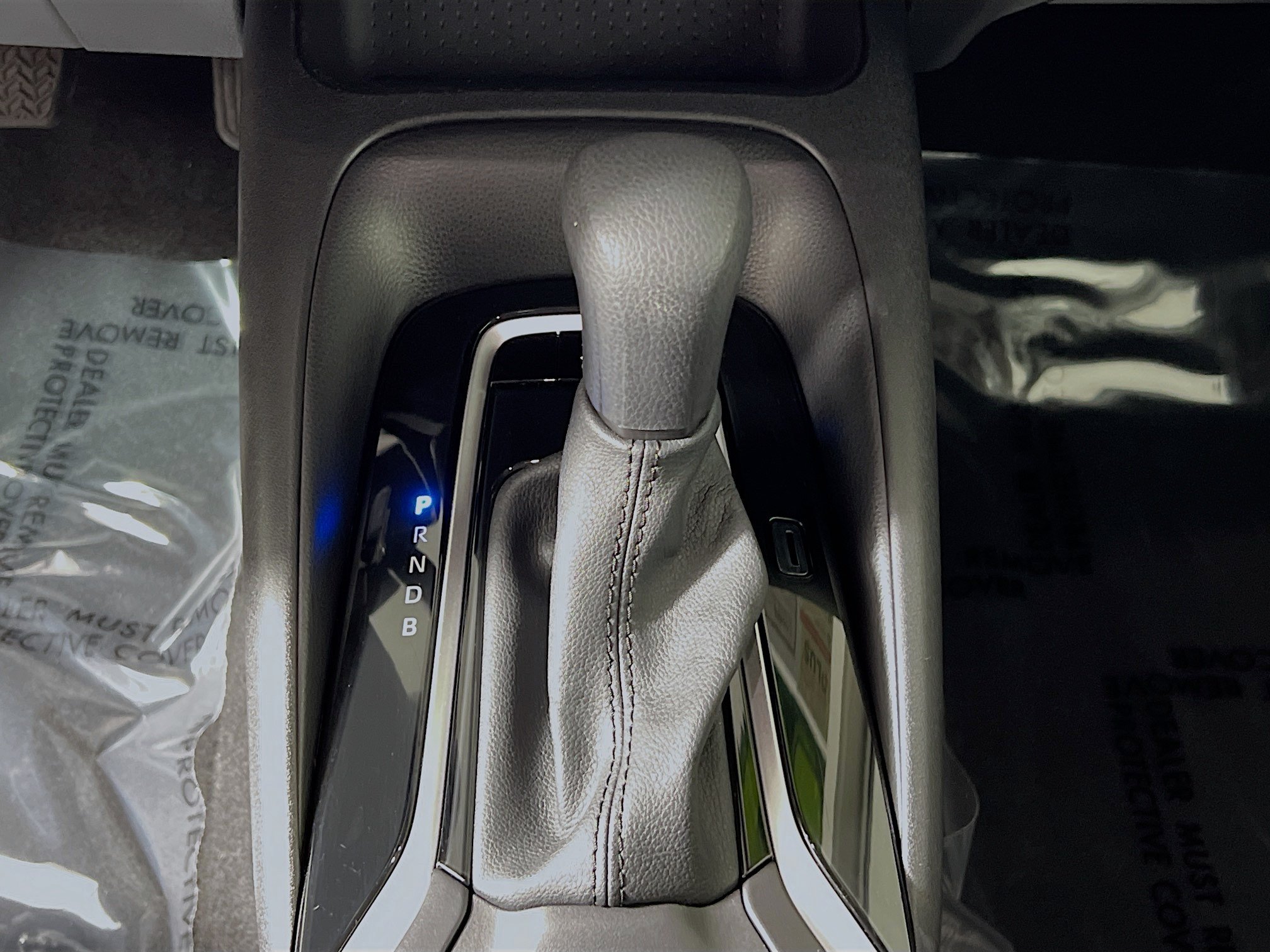 Used 2025 Toyota Corolla LE FWD image 23