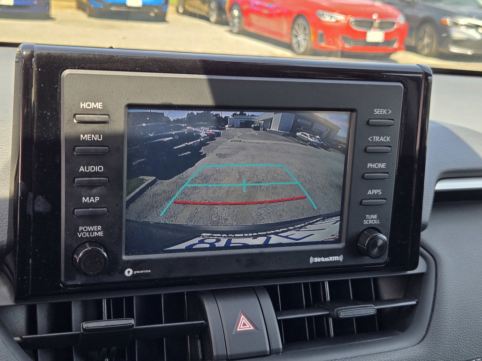 Used 2020 Toyota RAV4 XLE w/ Convenience Package image 18