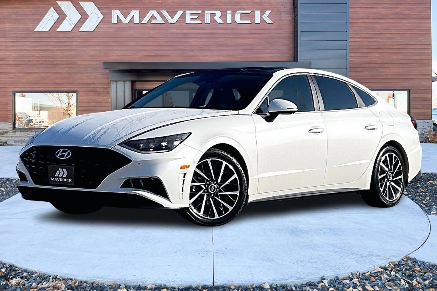 Used 2022 Hyundai Sonata Limited image 3