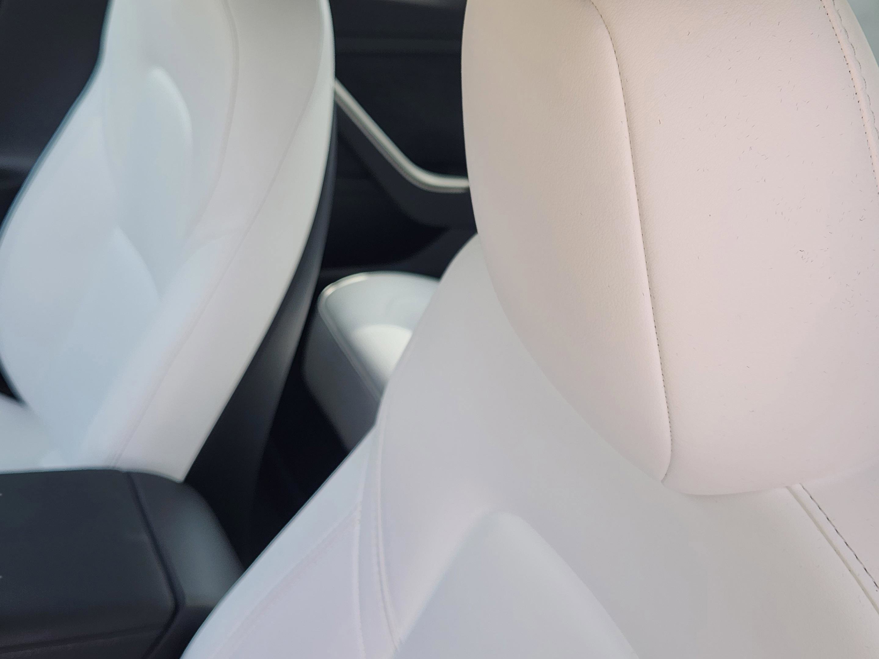 Used 2023 Tesla Model 3 Standard Range image 11