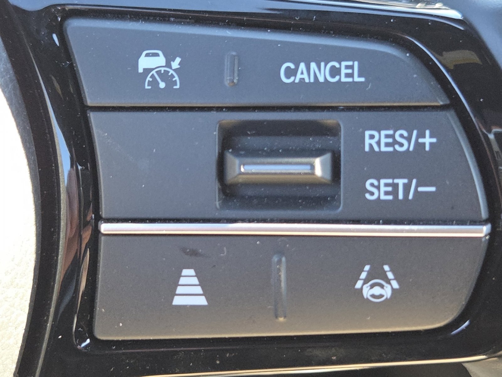 Certified 2023 Honda HR-V Sport image 30