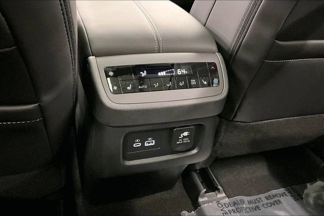 New 2025 Nissan Pathfinder Platinum w/ Lighting Package (N93) AWD/4WD image 21