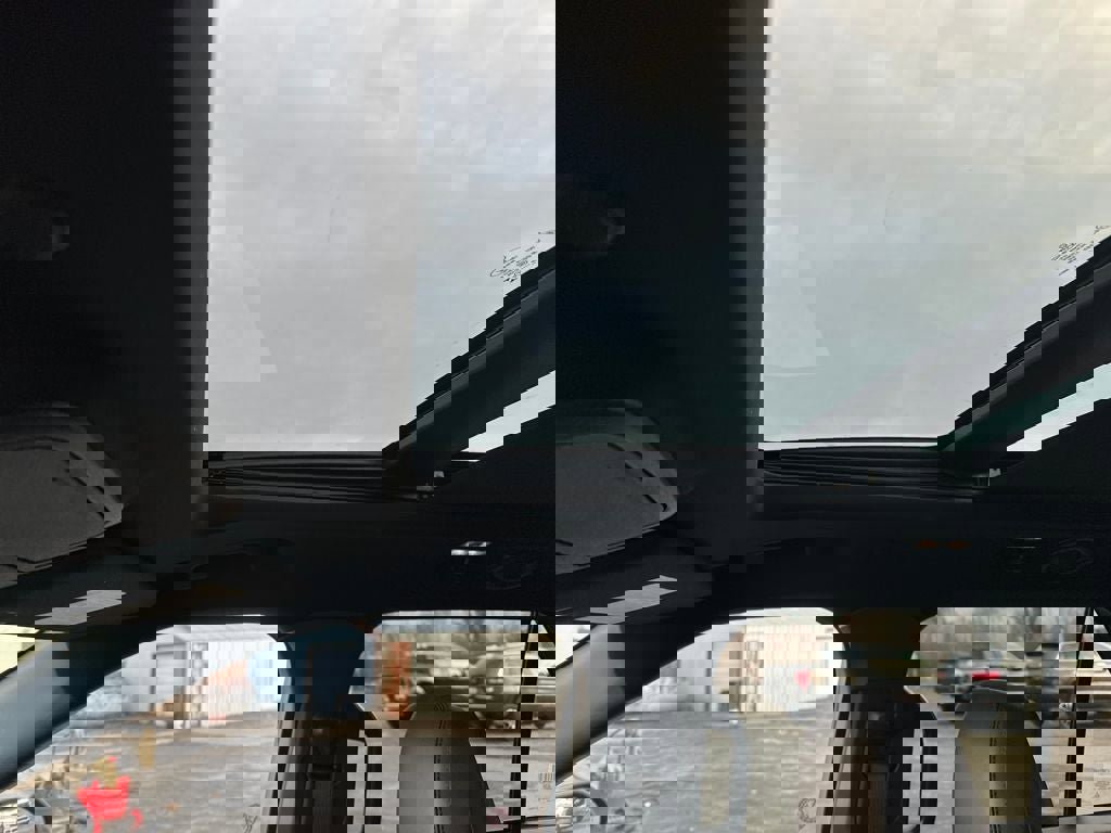 Used 2025 Ford Explorer Platinum w/ LUX Leather Package image 23