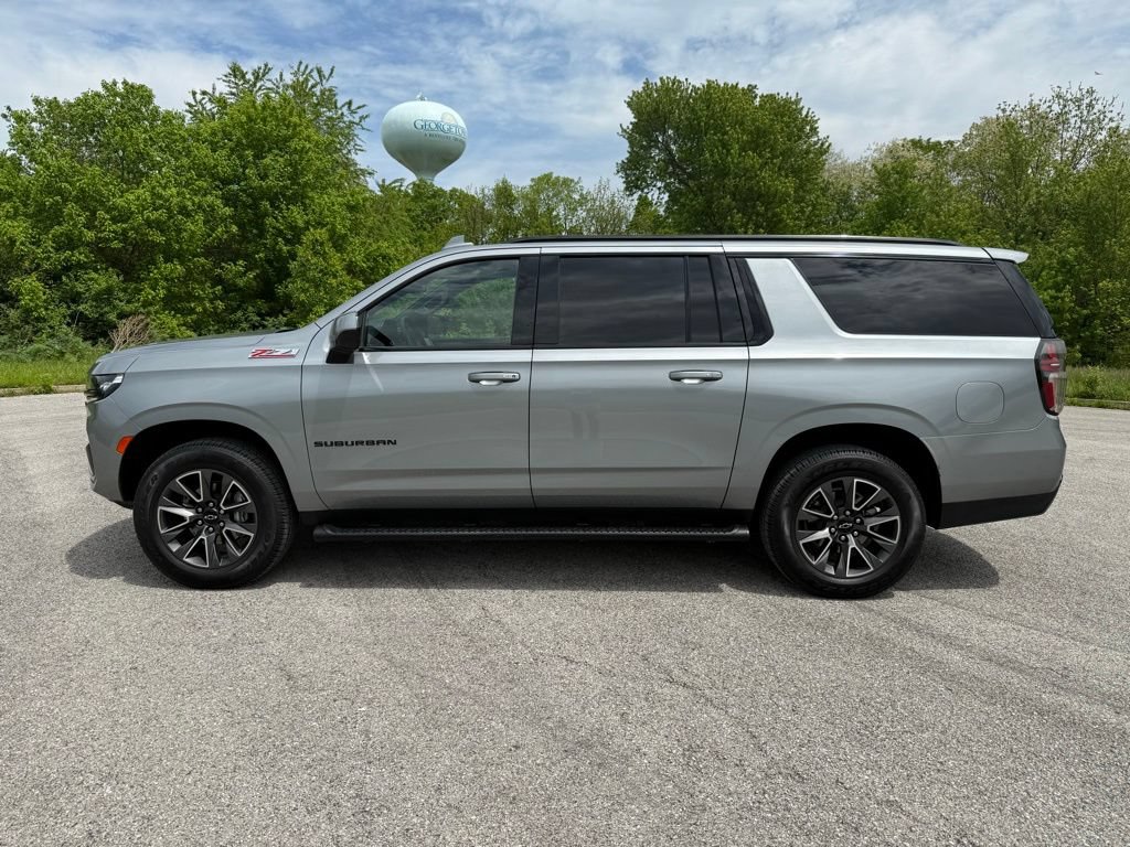 Used 2023 Chevrolet Suburban Z71 AWD/4WD image 27