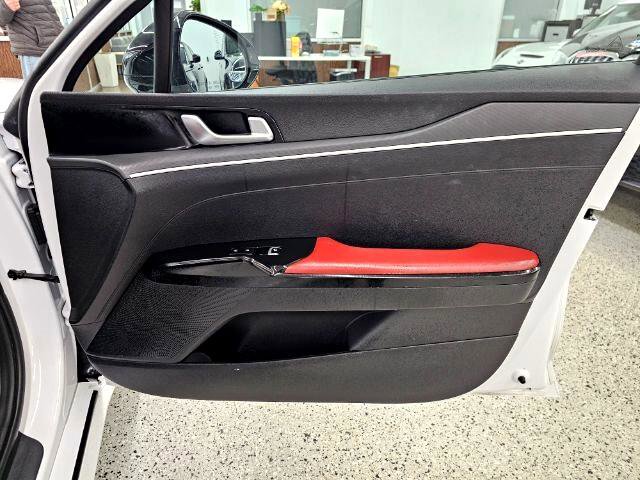 Used 2023 Kia K5 GT-Line image 27