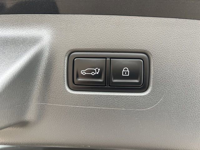 Used 2025 Hyundai Santa Fe SEL image 30