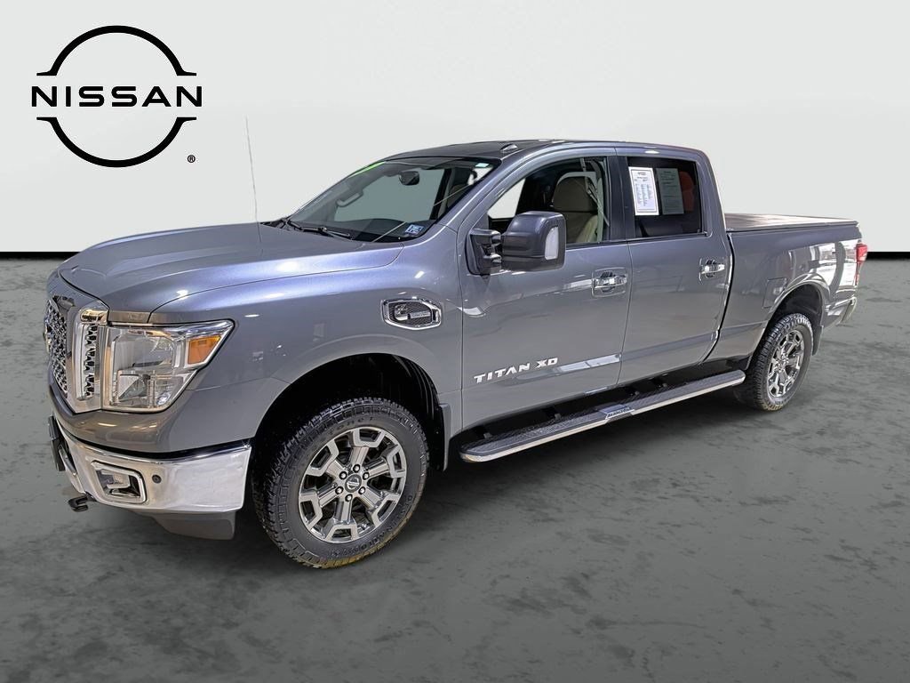 Used 2017 Nissan Titan SV image 1