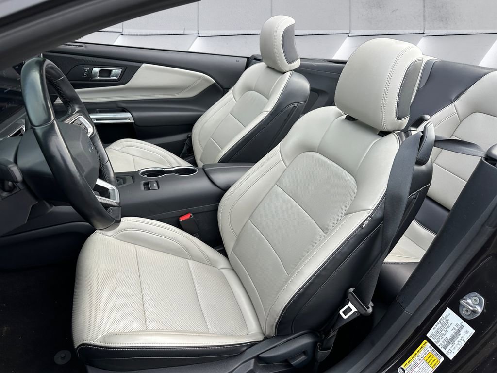 Used 2024 Ford Mustang Premium image 8