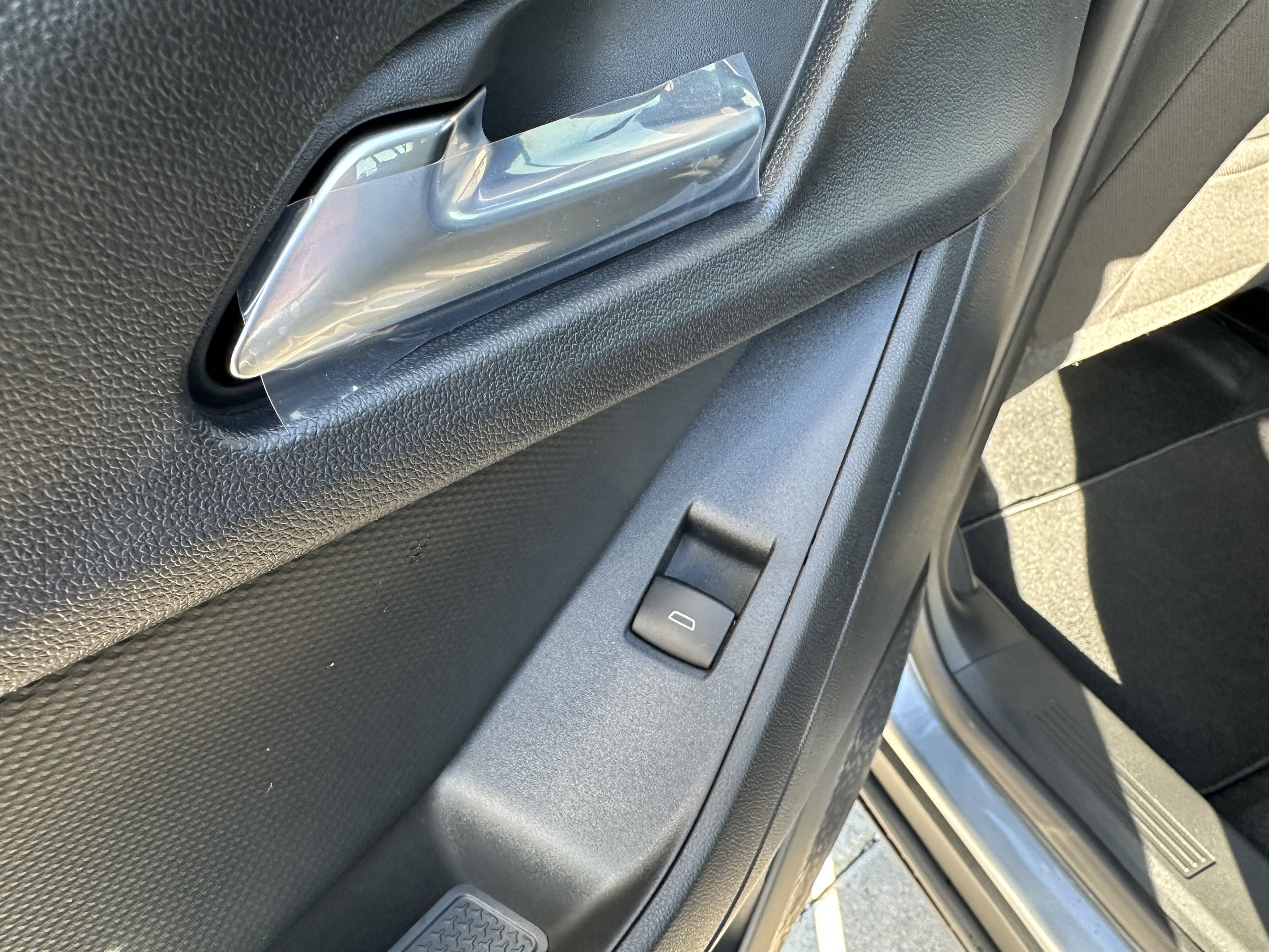 New 2026 Chevrolet Equinox LT image 35