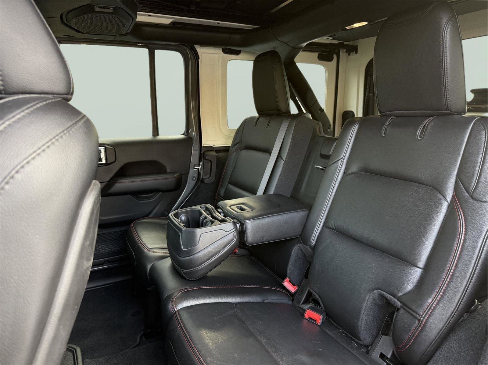 Used 2019 Jeep Wrangler Unlimited Rubicon image 22