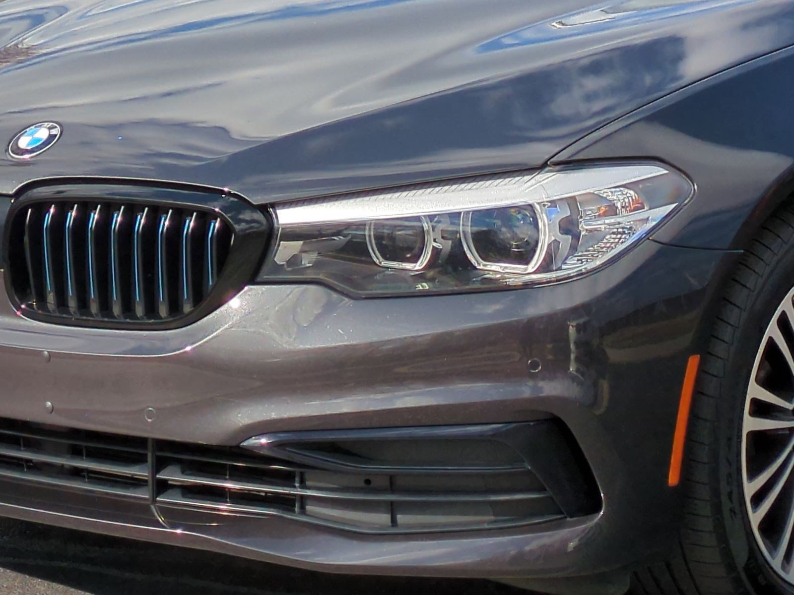 Used 2019 BMW 530e image 6