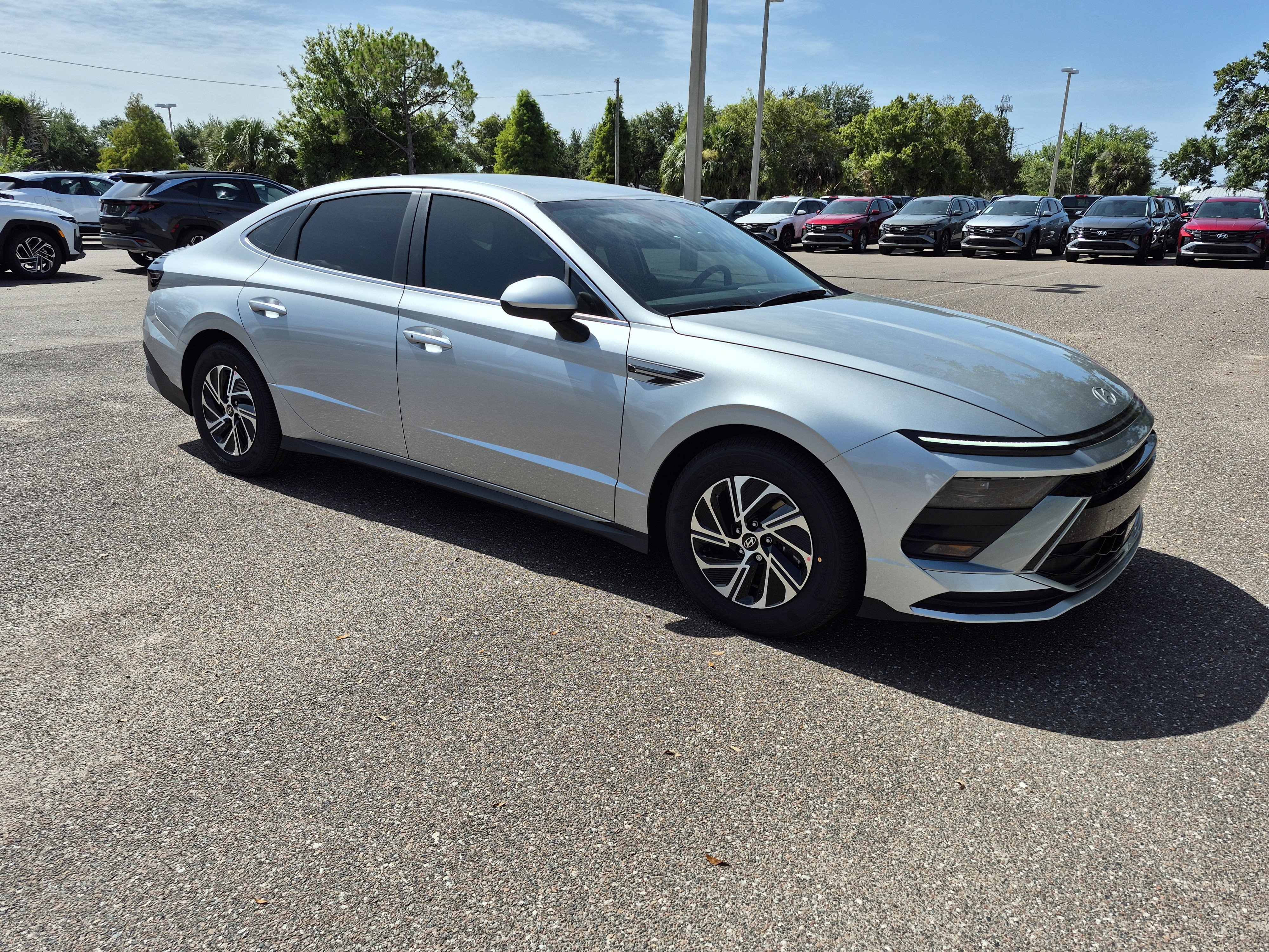 New 2026 Hyundai Sonata Blue FWD image 8