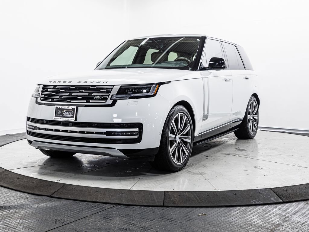 Used 2024 Land Rover Range Rover Autobiography AWD/4WD image 3