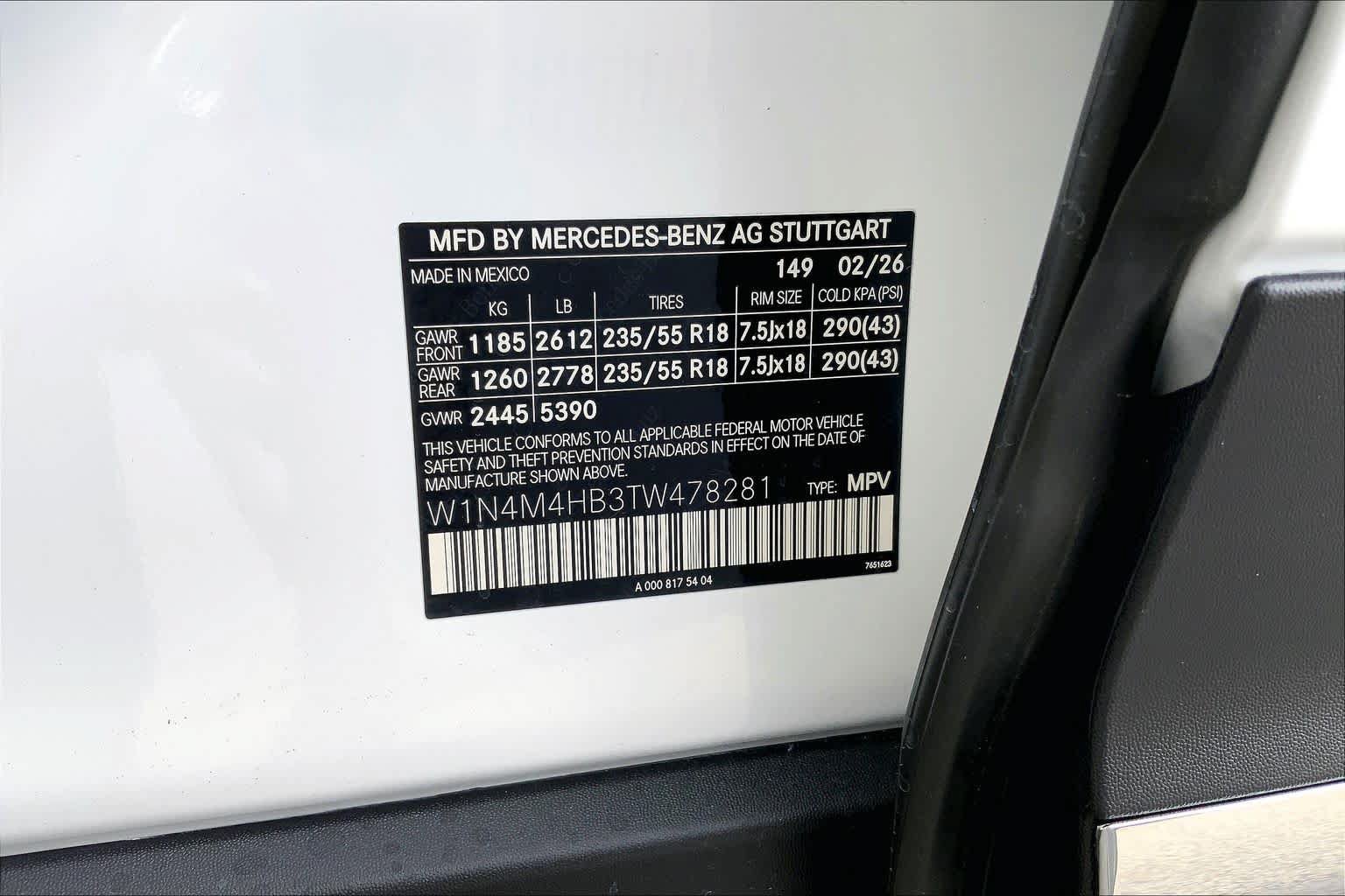 Certified 2026 Mercedes-Benz GLB 250 4MATIC image 25