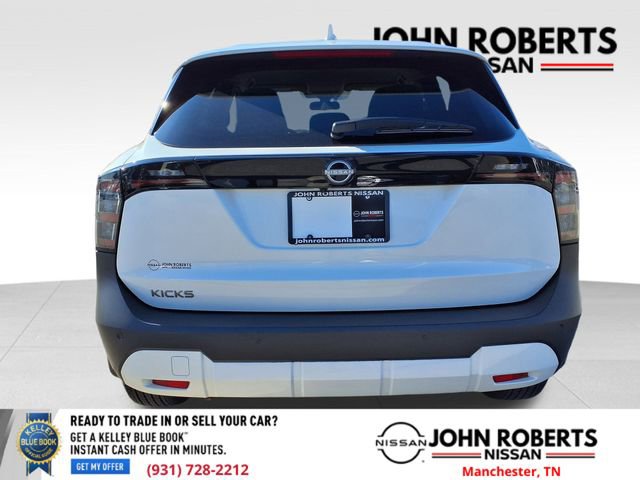 Certified 2025 Nissan Kicks SV image 15