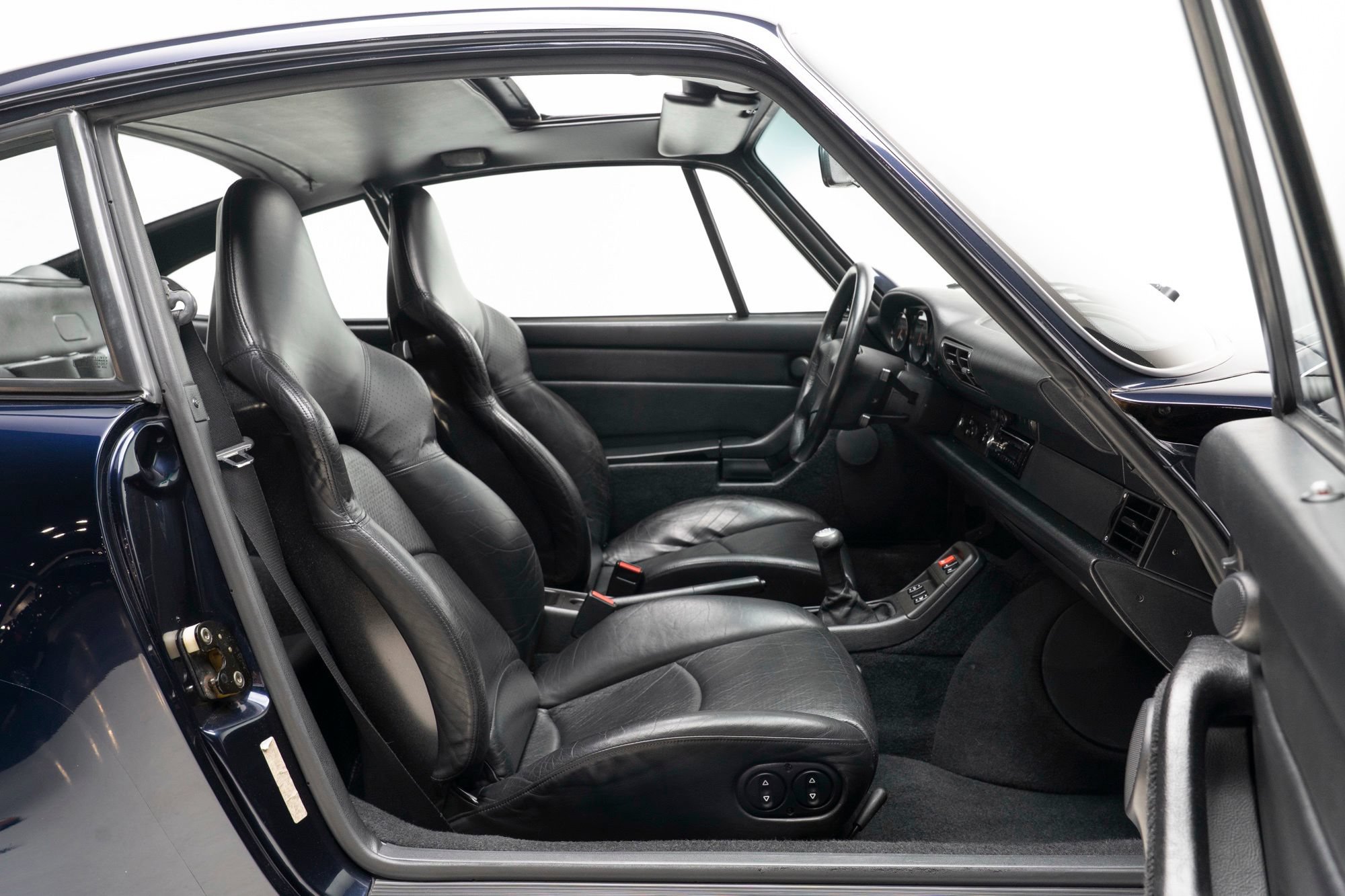 Used 1996 Porsche 911 Carrera 4S AWD/4WD image 44